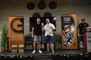 008-miguel-garcia-premio-tramo-elo-sub-1700