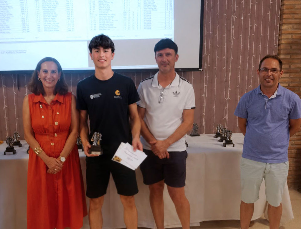 París Francisco Ortega destaca en el III Torneo de Ajedrez Open Urb. La Charca de Totana