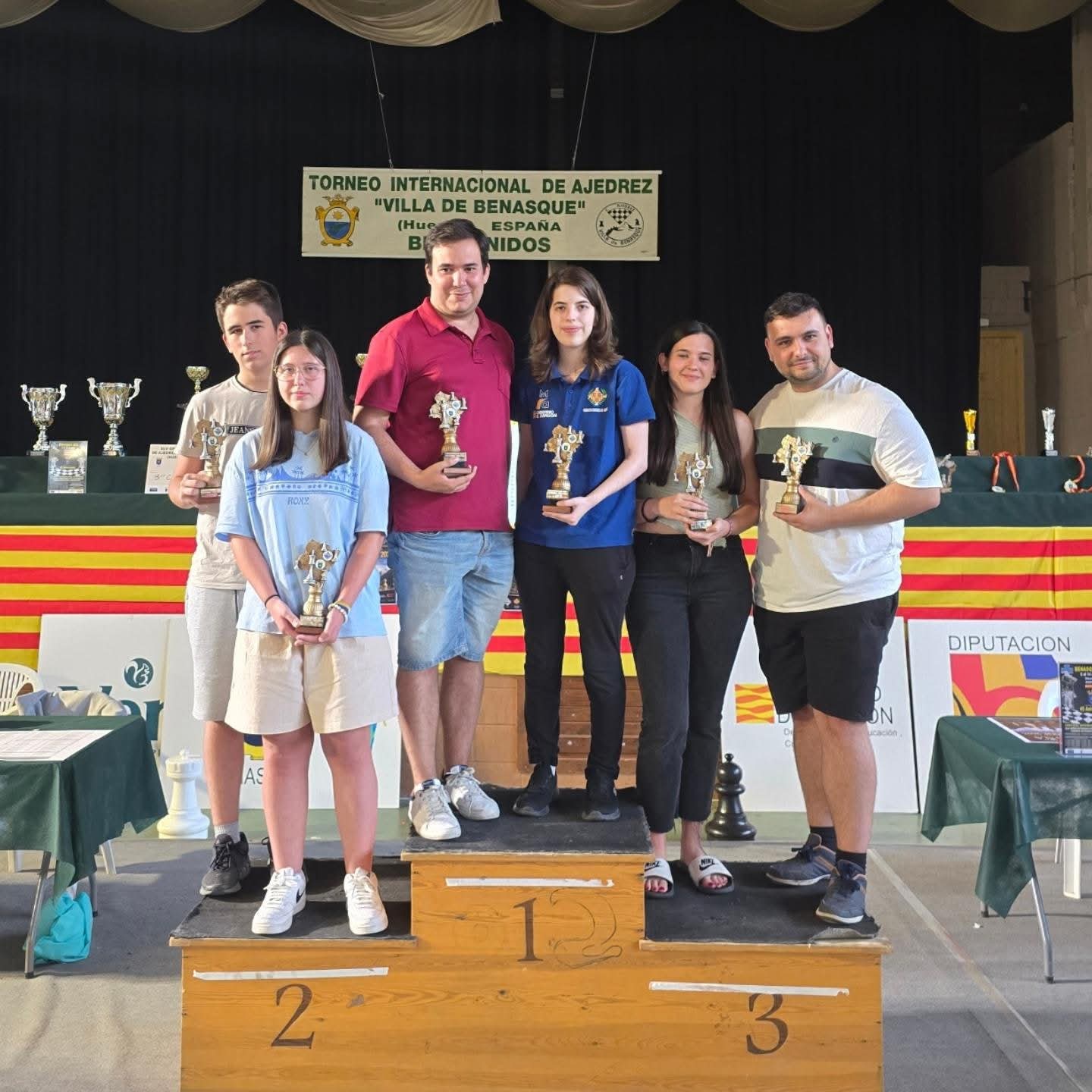 El Coimbra Jumilla brilla en el Campeonato de España de Parejas Mixtas en Benasque